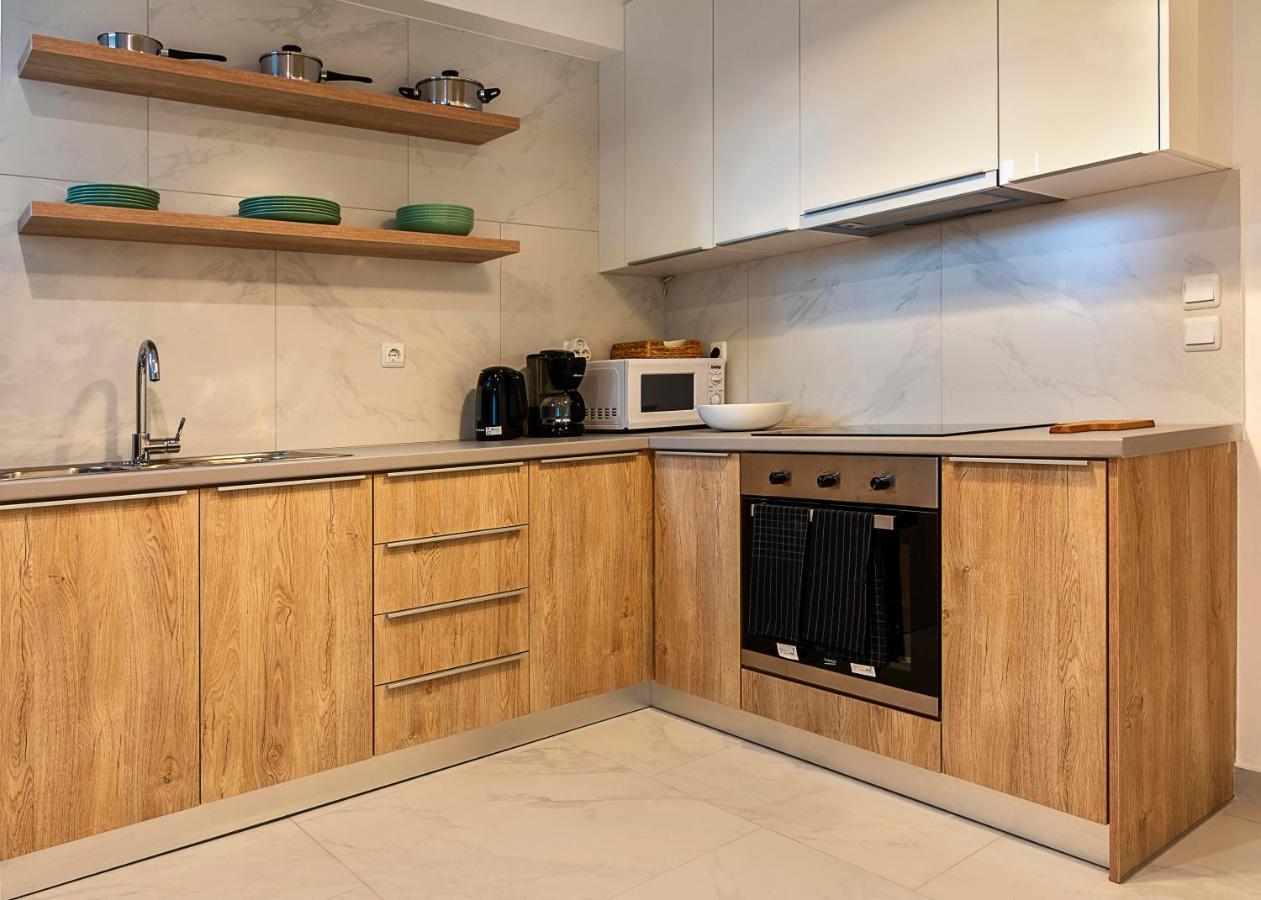 Elegant, Spacious & Minimalist Aptm W/Balcony Apartment Athens Exterior photo