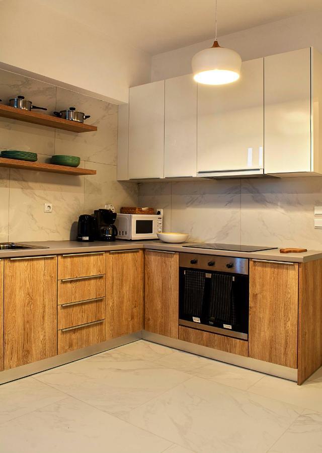 Elegant, Spacious & Minimalist Aptm W/Balcony Apartment Athens Exterior photo